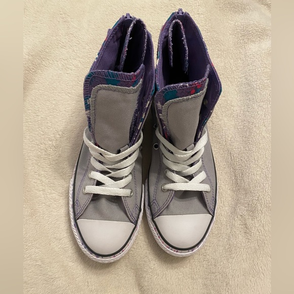 Chuck Taylor Converse Lucky Stone NWOT - Picture 3 of 13